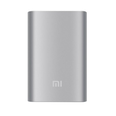 Внешний аккумулятор 10000 mAh Xiaomi Mi Power Bank Portable Charger 10000 Silver  Емкость 10000 мА⋅ч • Максимальный ток 2.1 А • Разъем USB • Защита от перегрузок тока • Утрапрочный корпус — выдерживает 50 кг