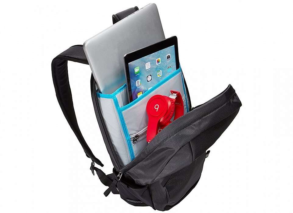 Рюкзак для MacBook Pro 13 / ноутбука 13 Thule EnRoute Daypack 13L Black TEBP-213