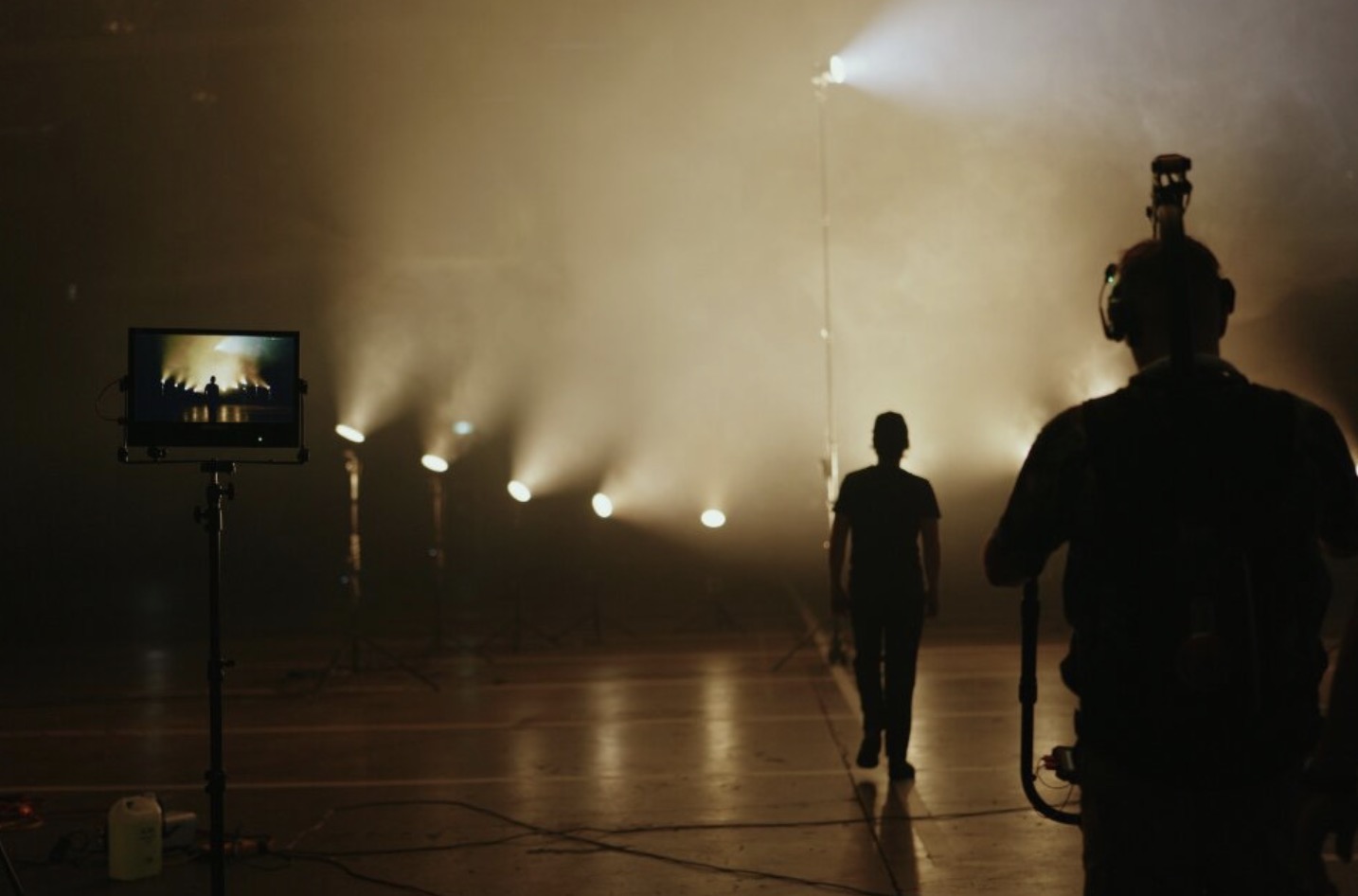 Осветитель Zhiyun MOLUS G300