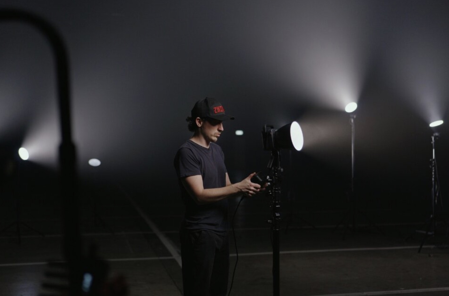 Осветитель Zhiyun MOLUS G300