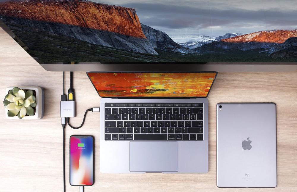 USB-хаб HyperDrive 3-in-1 Silver для MacBook, Ultrabook, Chromebook и USB-C устройств