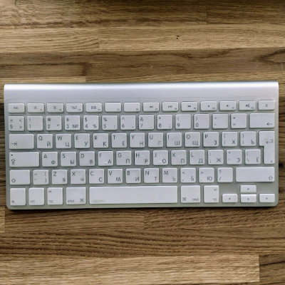 Защитная силиконовая накладка для клавиатуры MacBook и iMac Ozaki O!Macworm