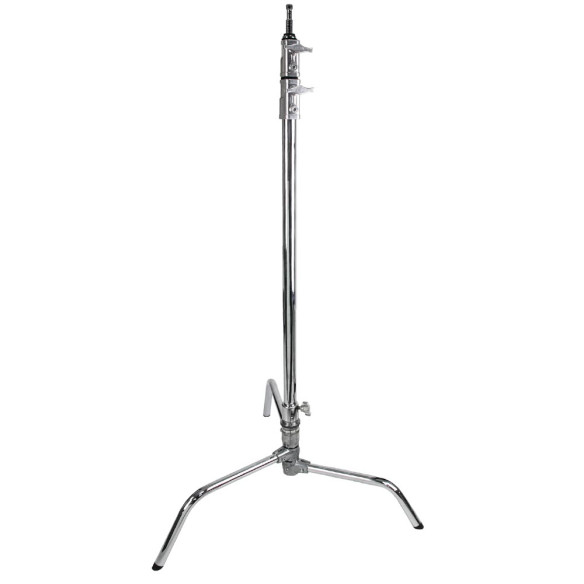Стойка KUPO CT-20M MASTER C-STAND TURTLE BASE  2 колена, 3 секции • Диаметр колоны: 35 мм, 30 мм, 25 мм • Материал: Хромированная сталь • Максимальная нагрузка: 10 кг • Диаметр основания: 95 см • Диаметр ног: 25 мм • Тип крепления на колонне: Приваренный штифт 5/8" (16 мм) Baby • Тип крепления на основании "черепаха": Приемное отверстие 1-1/8" (28 мм) Junior