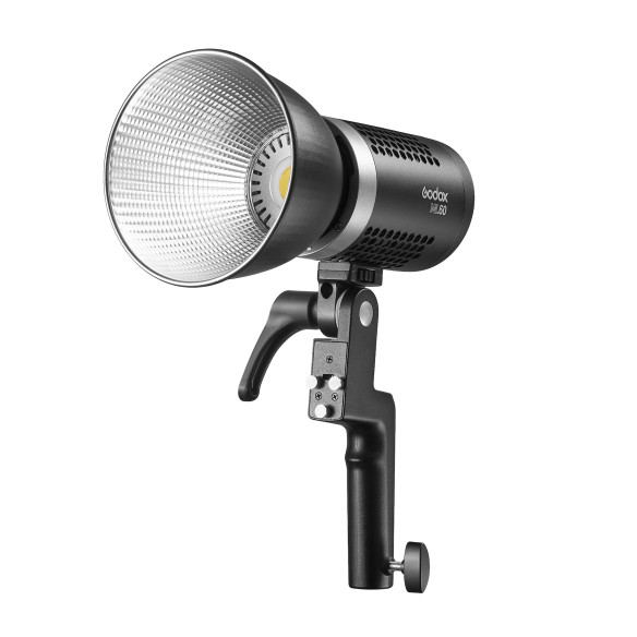 Осветитель Godox ML60   • Вид осветителя: моноблок • Мощность макс. 60 Вт • Постоянная цветовая температура 5600K±200K • Радиосистема дистанционного управления Godox 2.4 Ггц • Съемная рукоятка • Малошумный отключаемый вентилятор