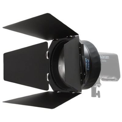 Линза Френеля amaran Fresnel  Регулируемый пучок 15° - 45° • Байонет насадки: Bowens