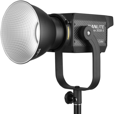 Осветитель Nanlite Forza 300В II