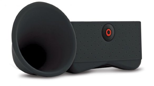 Усилитель звука для iPhone Horn Stand черный  Увеличивает громкость звучания на 30%.
Подходит для iPhone 4/4S/5/5S