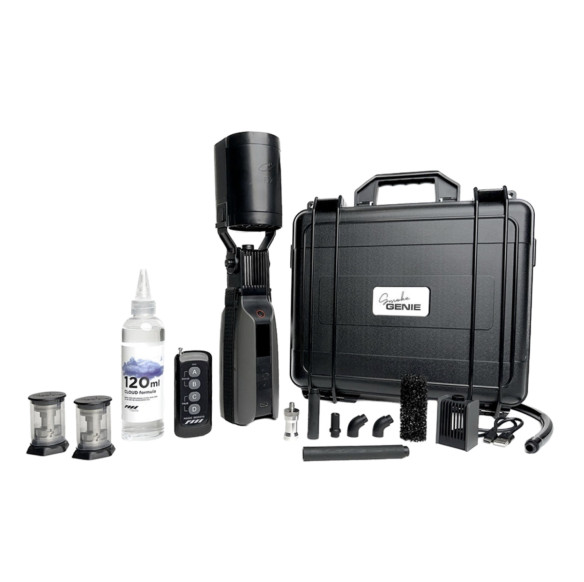 Портативный генератор дыма PMI SmokeGENIE Professional Kit  Объём бака 9 мл • Питание Type-C • Ёмкость аккумулятора
3200 мАч • Порты Type-C • Дистанционное управление • Время работы до 30 мин • Время зарядки 3 ч • Расход 0.5 мл/мин