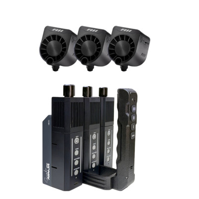 Генератор дыма SmokeNINJA Pro Trident Kit комплект 3 шт   Объём бака 9 мл • Питание Type-C, аккумулятор 18650 • Ёмкость аккумулятора 3000 мАч • Напряжение 3.5 В • Дистанционное управление • Магнитное крепление • Время работы до 90 мин • Время зарядки 90 мин