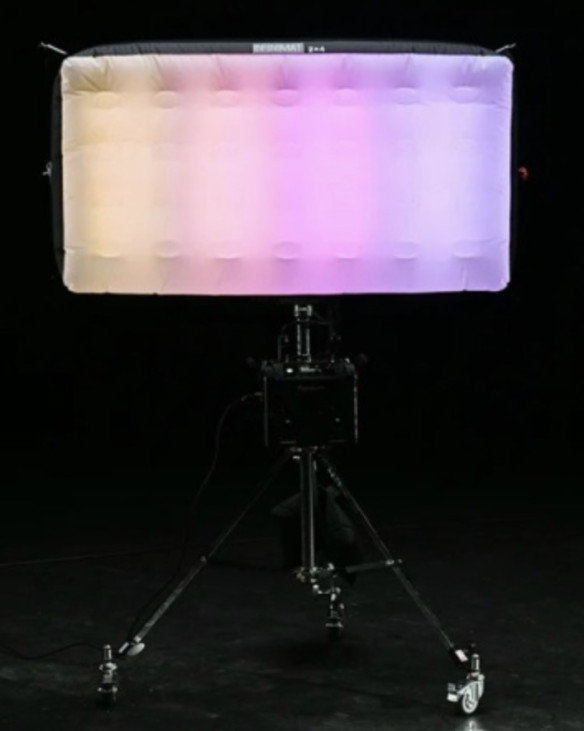 Надувная RGB панель Aputure INFINIMAT 2x4  Яркость и мощность • Прочная конструкция • Гибкость конфигурации • Точное управление цветом и яркостью • Защиты IP65 от погодных условий

