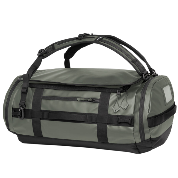 Сумка-рюкзак WANDRD CARRYALL Duffel 60L Зелёная  Объём 60 л • Потайной карман: AirTag