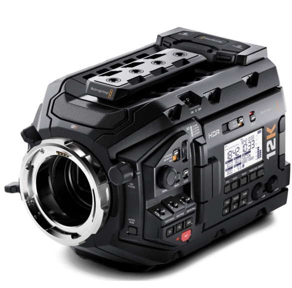 Кинокамера Blackmagic URSA Mini Pro 12K   • Эффективный размер матрицы: 27,03 x 14,25 мм (Super 35) • Разрешение: 12288 × 6480 • Байонет камеры: PL • Порты: XLR, SDI, LANC • Питание: XLR 4-pin, Molex • Особенности конструкции: встроенный дисплей, встроенные ND фильтры • Дополнительные функции: дистанционное управление, подключение наушников, встроенный микрофон, подключение микрофона
