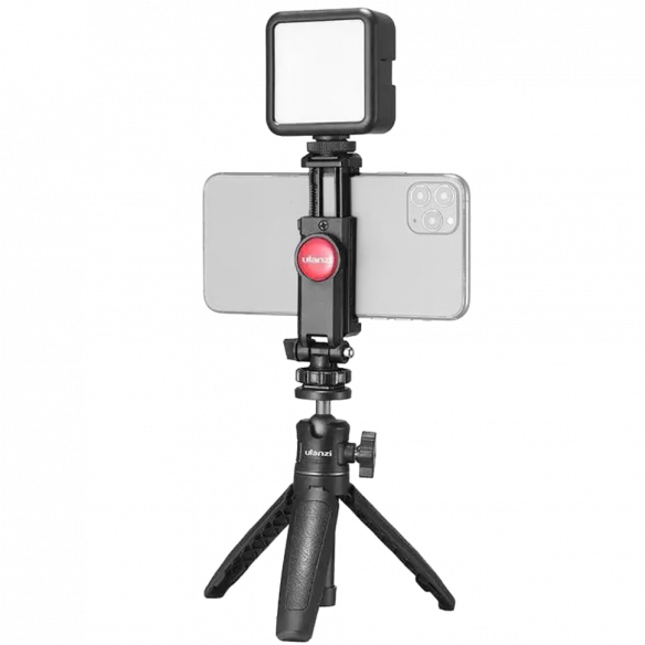 Комплект Ulanzi Smartphone Vlog Kit 8  • Вид осветителя: LED панель • Цветовая температура: 5500 K • Питание: встроенный аккумулятор • RGB режим: Нет • Ёмкость аккумулятора: 20000 мАч