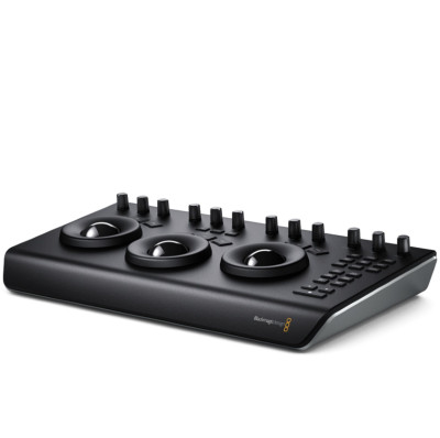 Микро конвертер Blackmagic Micro Converter BiDirectional SDI/HDMI 3G wPSU (1)  Цветовое пространство YUV • Порты 3G-SDI, HDMI • Питание сетевой адаптер • Мощность (макс) 2.5 Вт • Материал металл • Подключение HDMI, SDI • Совместимость Mac 10.14 Mojave, Mac 10.15 Catalina +, Windows 10 +
