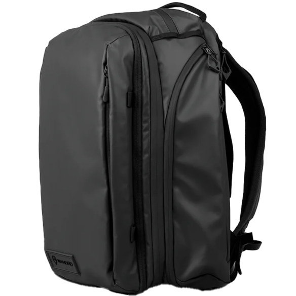 Рюкзак WANDRD TRANSIT 45L Чёрный  Рюкзак WANDRD TRANSIT 45L Чёрный  Объём 45 л • Основное отделение: молния • Быстрый доступ к камере • Водоотталкивающее покрытие • Отделение для ноутбука/планшета • Потайной карман: AirTag