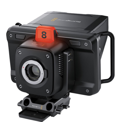 Студийная камера Blackmagic Studio Camera 4K Plus G2  Тип сенсора CMOS • Тип затвора Mechanical Focal Plane Shutter • Формат сенсора Micro 4/3 • Байонет камеры Micro 4/3 • Разрешение 100 × 25600 • Разрешение съёмки 3840 x 2160 (Ultra HD) • Динамический диапазон 13 • Входы сигнала 12G-SDI • Выходы сигнала 12G-SDI, HDMI 2.0 • Питание сетевой адаптер • Cенсорный дисплей