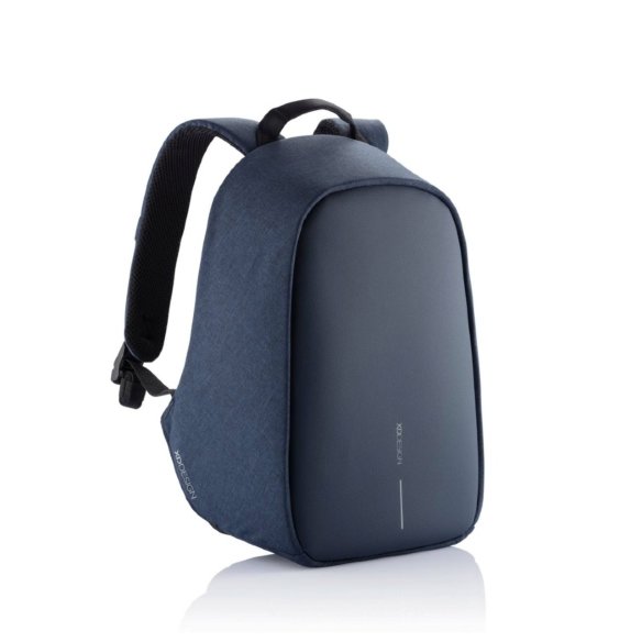 Рюкзак для ноутбука до 13,3&quot; XD Design Bobby Hero Small (P705.705), синий  • Защита от краж и вскрытий • Отделения для ноутбука и планшета, складная перегородка • USB-порт для зарядки гаджетов • Экологичный, переработанный материал • Крепление для очков на лямке • Для ноутбука с диагональю до 13,3 дюймов и планшета с диагональю до 10 дюймов.
