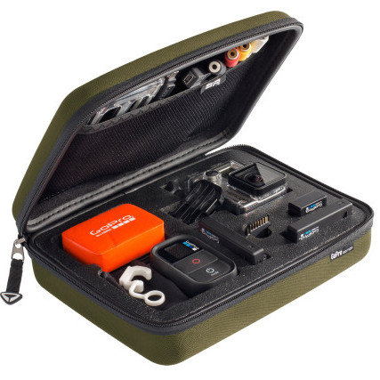 Кейс для GoPro средний SP Gadgets POV CASE 3.0 Small Olive (52033)  Средний кейс для удобной переноски и хранения камеры GoPro и аксессуаров • размер 220 x 170 x 68 мм • для всех камер GoPro