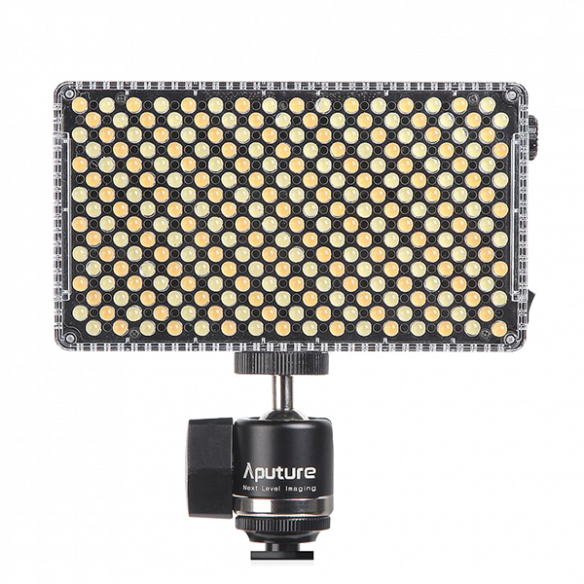 Осветитель Aputure AL-F7 (Amaran F1) (3200-9500K)  Мощность (макс): 15 Вт • LED панель • Особенности конструкции: встроенный дисплей • RGB режим: нет • Питание: сетевой адаптер, NP-F • Цветовая температура 3200 — 9500 K