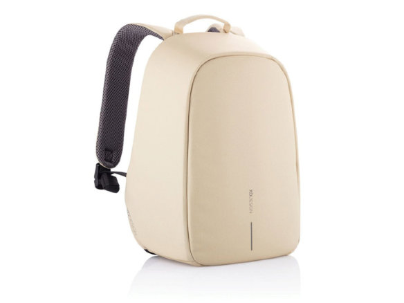 Рюкзак для ноутбука до 13,3&quot; XD Design Bobby Hero Spring (P705.766), светло-коричневый  • Защита от краж и вскрытий • USB-порт для зарядки гаджетов • Отделения для ноутбука и планшета, складная перегородка • Карман с RFID защитой • Лямка для крепления на чемодан • 
Влагозащита • Светоотражающие полосы • Экологичный, переработанный материал