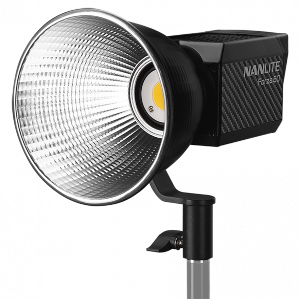 Осветитель Nanlite Forza 60 (5600K)  • Вид осветителя: моноблок • Мощность (макс): 60 Вт • Цветовая температура: 5600 K • Особенности конструкции: встроенный дисплей, активное охлаждение • Питание: сетевой адаптер, V-mount • RGB режим: Нет • Дополнительные функции: дистанционное управление