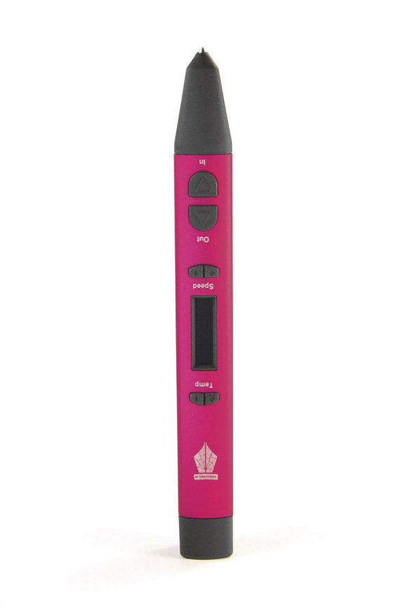 Алюминиевая 3D ручка SPIDER PEN PRO Ruby Red с OLED-дисплеем и USB-зарядкой  3D-ручка с OLED-дисплеем из облегченного сплава • Работает от USB и от сети • Заправляется ABS, PLA и PRO-пластиком • Регулировка температуры и скорости подачи • Металлический носик • 10 метров пластика в подарок