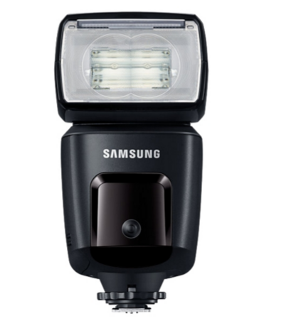 Вспышка Samsung ED-SEF580A  универсальная вспышка • Ведущее число: 58 м (ISO 100, 105 мм) • Выбор угла освещения: ручной, авто • Вес 346 г