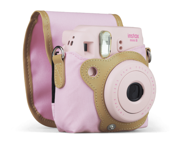 Чехол для Fujifilm Instax Mini 9 и Mini 8 — Instax Case Pink  Фирменный чехол Fujifilm для Instax Mini 9 и Mini 8. В комплект входит ремень для переноски. Защитит ваш Instax Mini от дождя и пыли, а также дополнит внешний вид фотоаппарата.