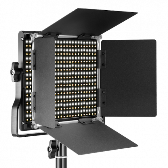 Комплект осветителей Neewer NL 660 (2шт) Чёрный  • Вид осветителя: LED панель • Мощность (макс): 40 Вт • Цветовая температура: 3200 — 5600 • Питание: сетевой адаптер, NP-F х2 • RGB режим: Нет • Светодиоды: 660 шт